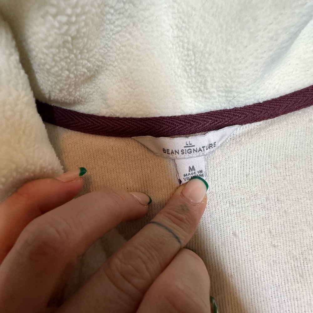 L.L. Bean Cream Sherpa Sweater for Cozy Comfort - Picture 5 of 6